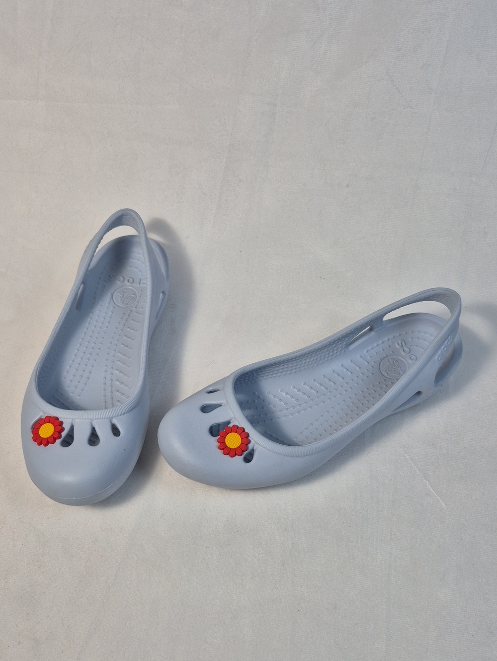 Crocs Malindi Slingback Shoes Women's Size 6 Light Blue Flats Slip On Sandals